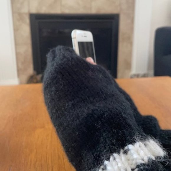 Black and White Hand Knit Fingerless Mittens - Picture 4 of 4